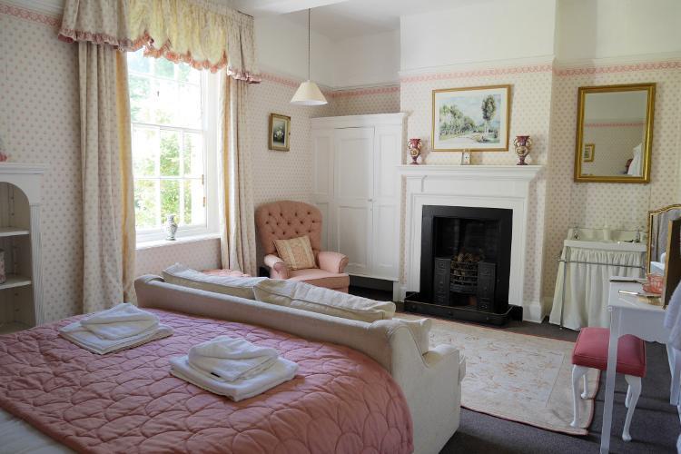 Ibc - Iverley House Kidderminster Esterno foto